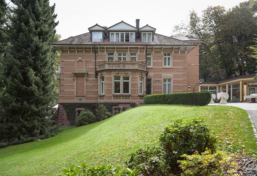 Hochzeitsreportage in Pforzheim Villa Hammerschmiede